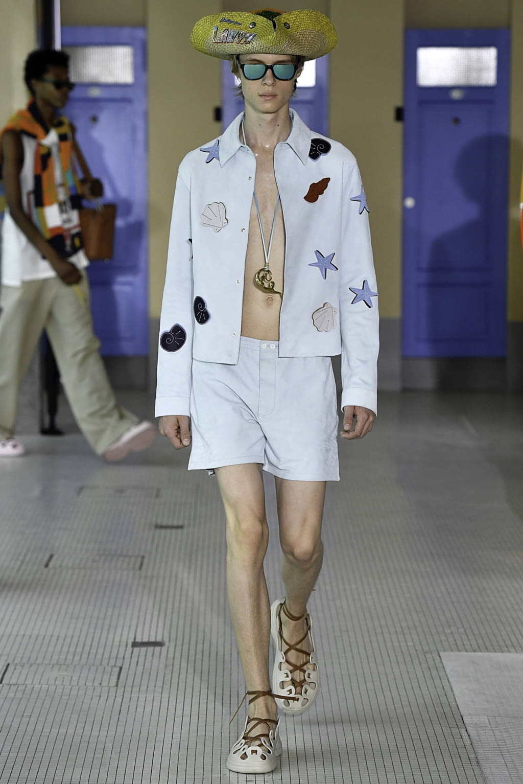 Fashion Week Paris Spring/Summer 2020 look 50 from the Lanvin collection menswear