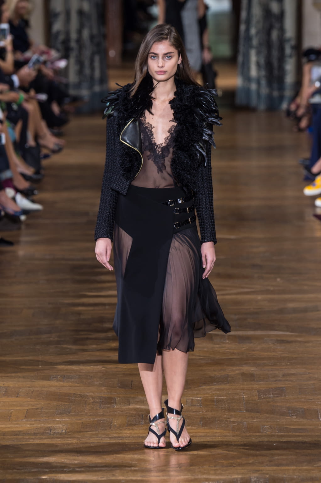 Fashion Week Paris Spring/Summer 2017 look 15 from the Lanvin collection 女装
