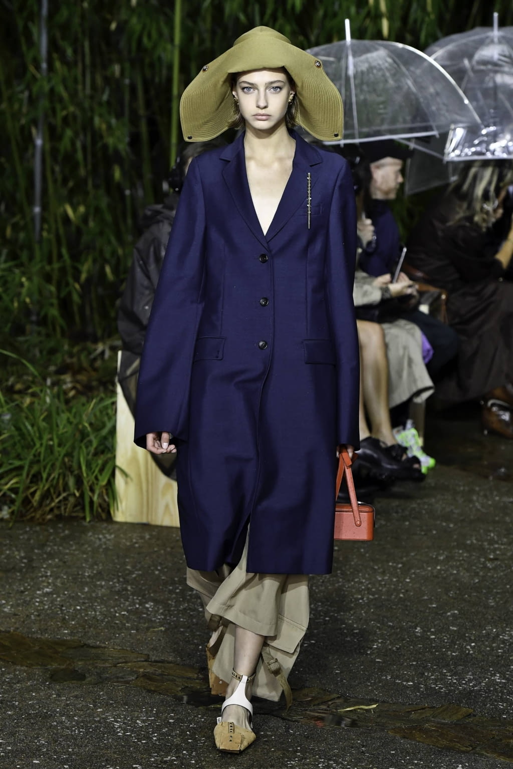 Fashion Week Paris Spring/Summer 2020 look 22 from the Lanvin collection 女装