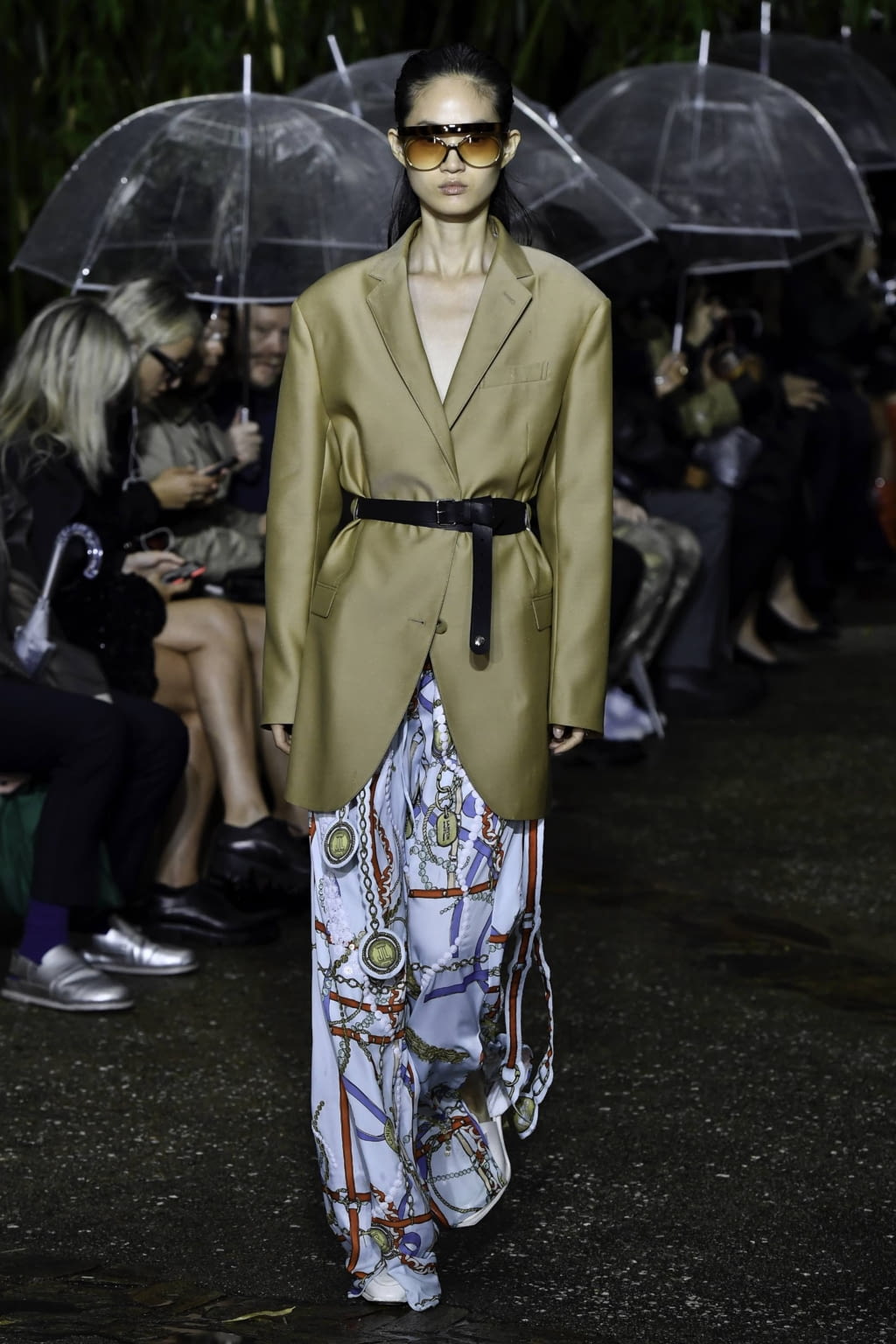 Fashion Week Paris Spring/Summer 2020 look 25 from the Lanvin collection 女装