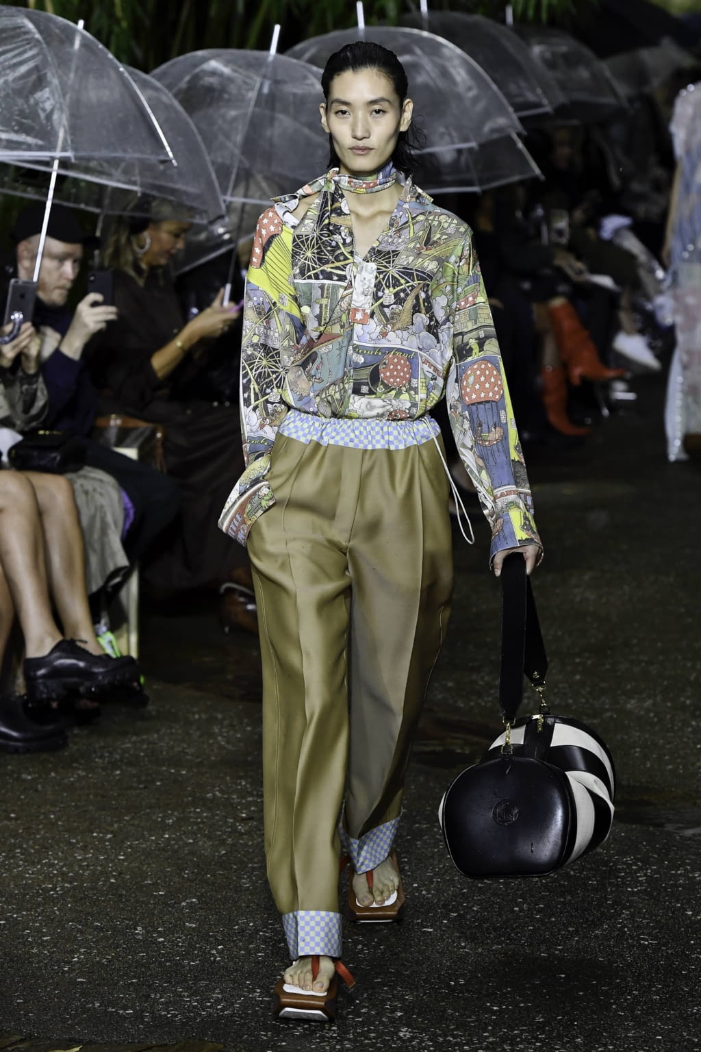 Fashion Week Paris Spring/Summer 2020 look 39 from the Lanvin collection womenswear