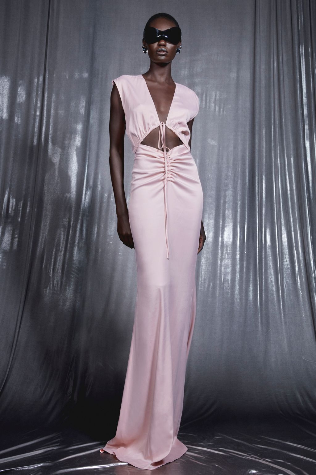 Fashion Week New York Resort 2024 look 12 de la collection LaPointe womenswear