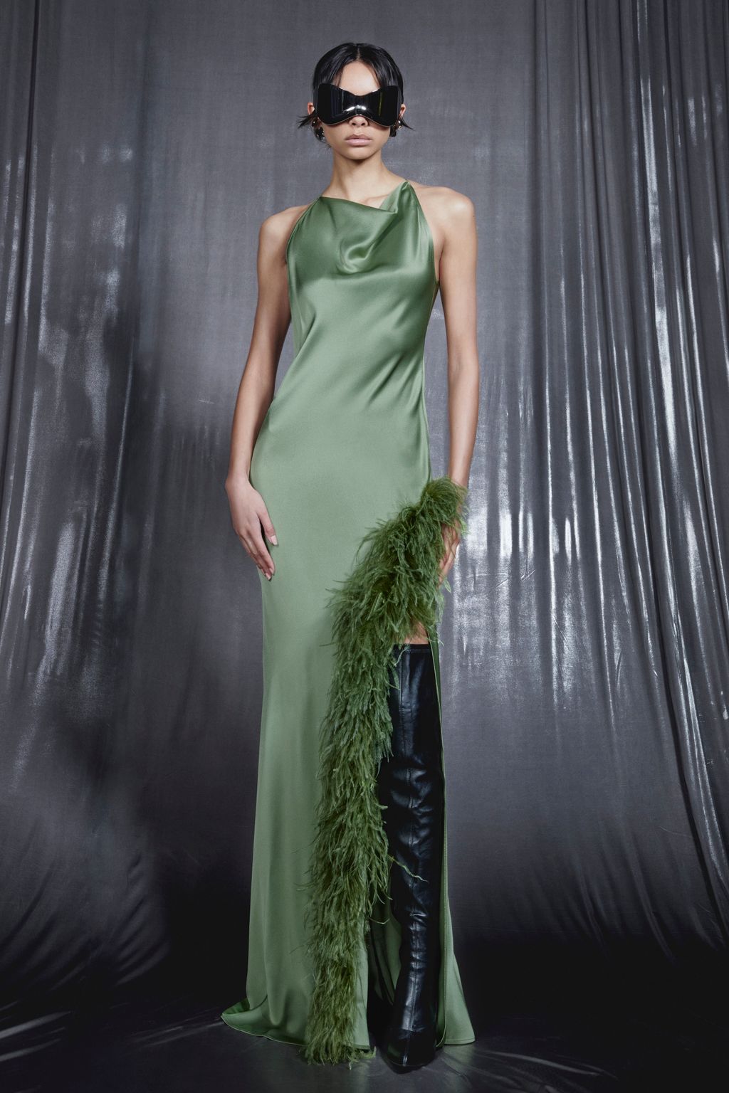 Fashion Week New York Resort 2024 look 14 de la collection LaPointe womenswear