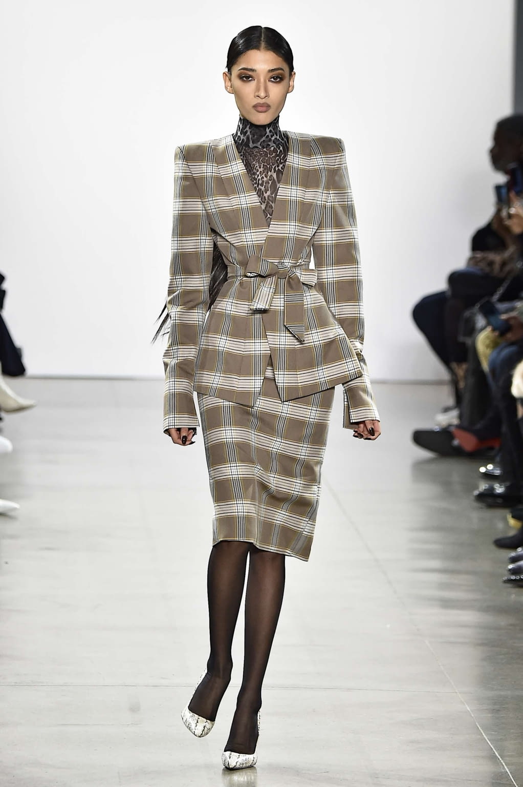 Fashion Week New York Fall/Winter 2019 look 3 from the LaQuan Smith collection 女装