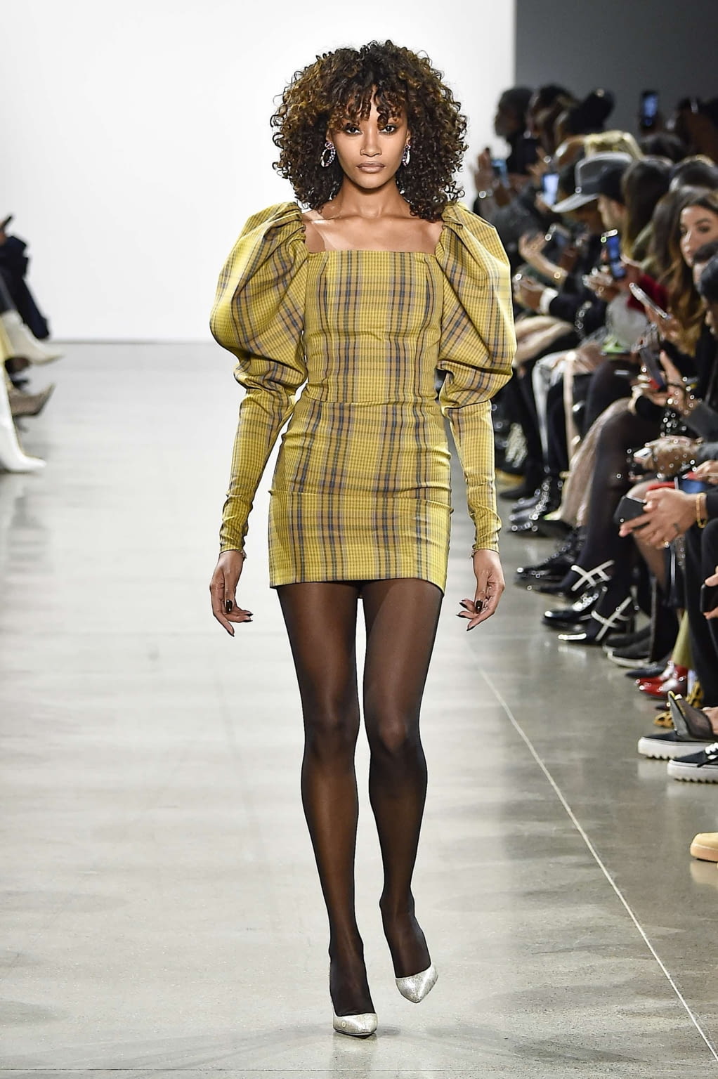 Fashion Week New York Fall/Winter 2019 look 8 from the LaQuan Smith collection womenswear