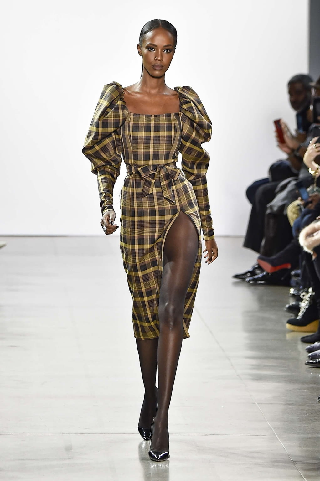 Fashion Week New York Fall/Winter 2019 look 12 from the LaQuan Smith collection womenswear
