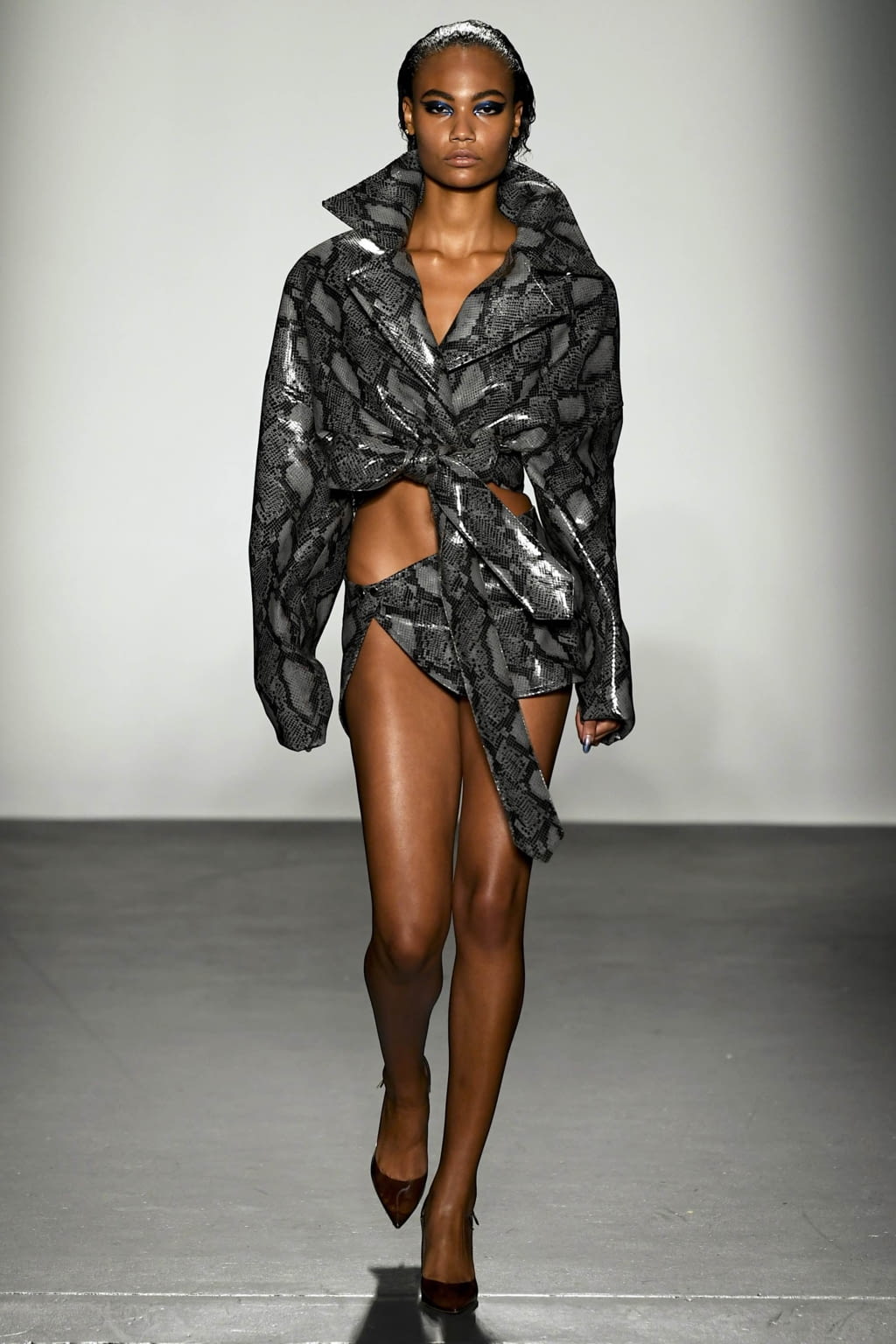 Fashion Week New York Spring/Summer 2020 look 6 from the LaQuan Smith collection womenswear