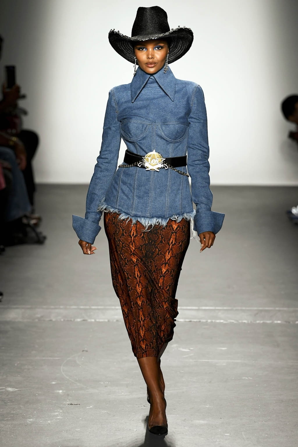 Fashion Week New York Spring/Summer 2020 look 23 from the LaQuan Smith collection womenswear
