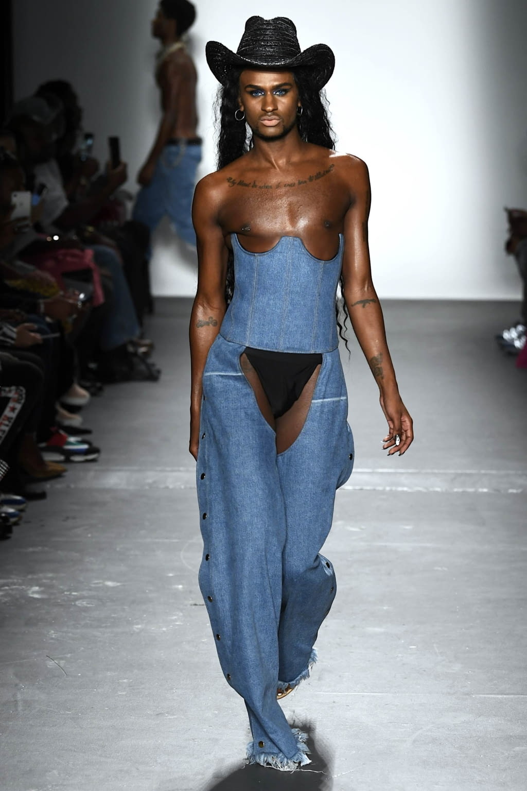 Fashion Week New York Spring/Summer 2020 look 22 de la collection LaQuan Smith womenswear