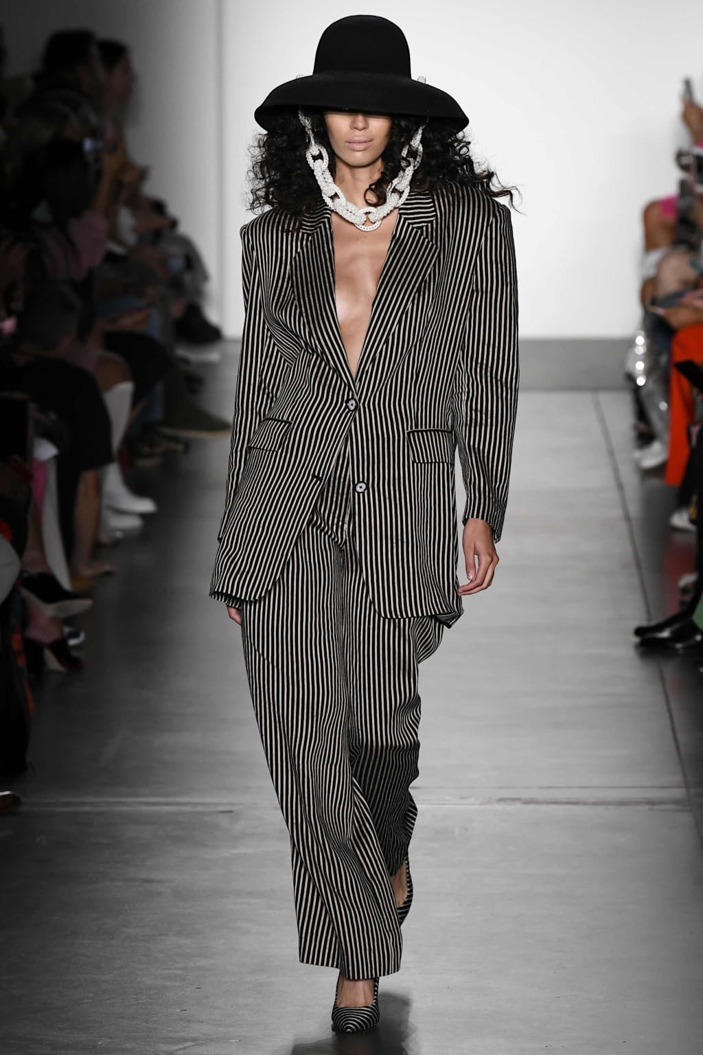 Fashion Week New York Spring/Summer 2020 look 22 from the Laurence & Chico collection womenswear