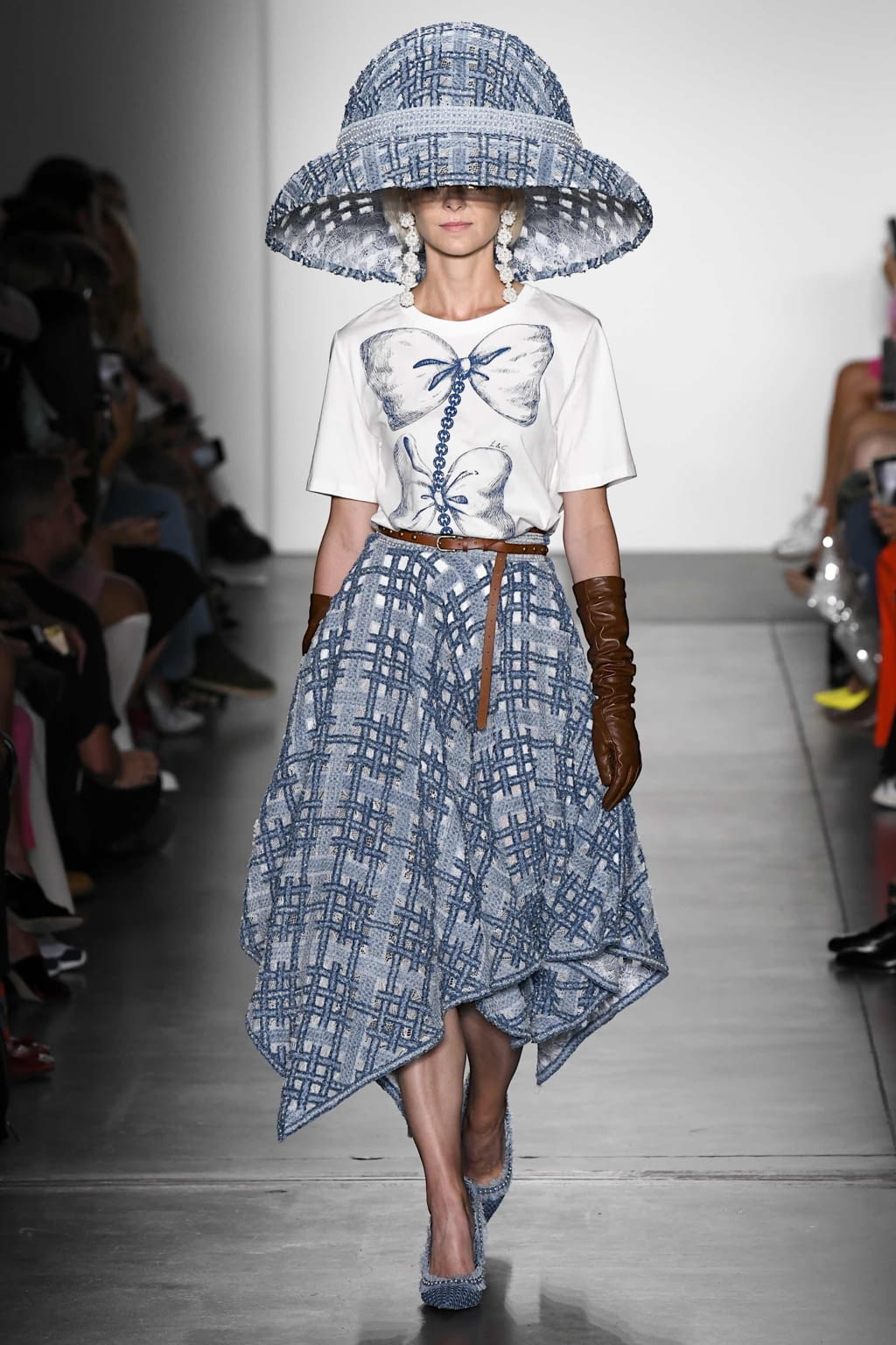 Fashion Week New York Spring/Summer 2020 look 40 from the Laurence & Chico collection 女装