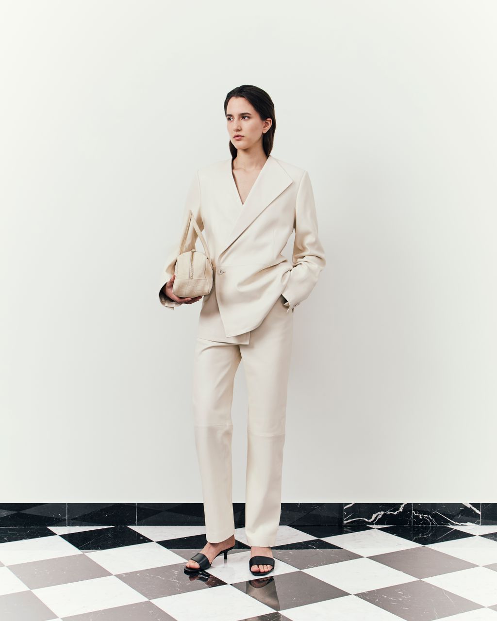 Fashion Week Paris Spring/Summer 2026 look 3 from the Loulou de Saison collection 女装