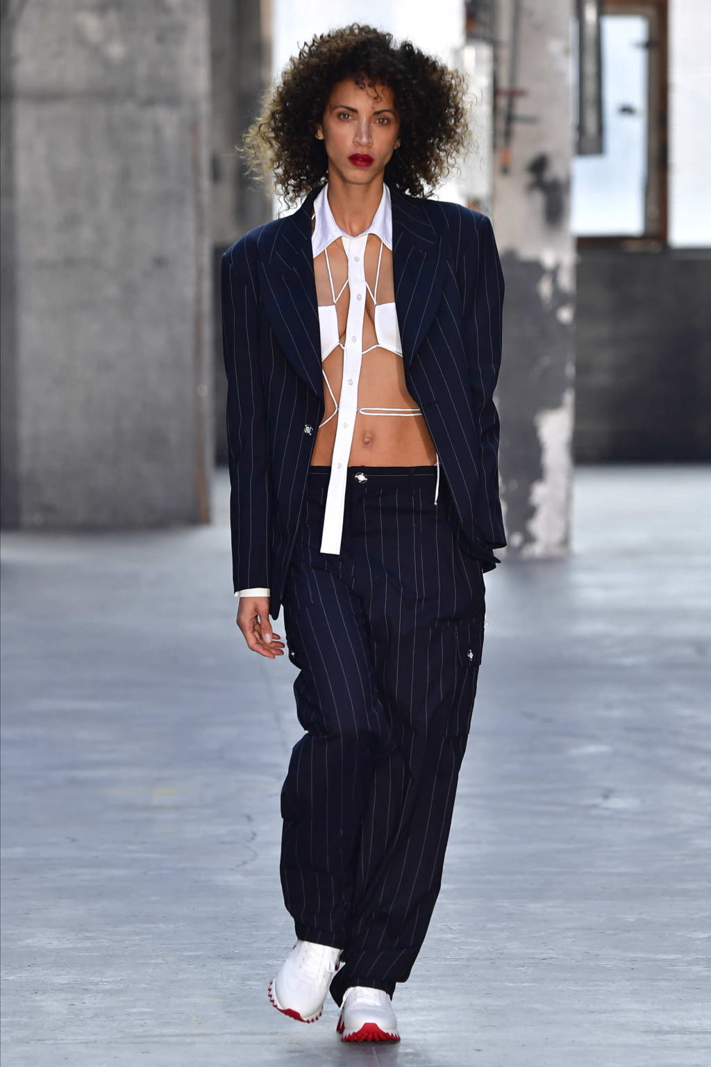 Fashion Week Paris Fall/Winter 2022 look 1 from the Lecourt Mansion collection womenswear