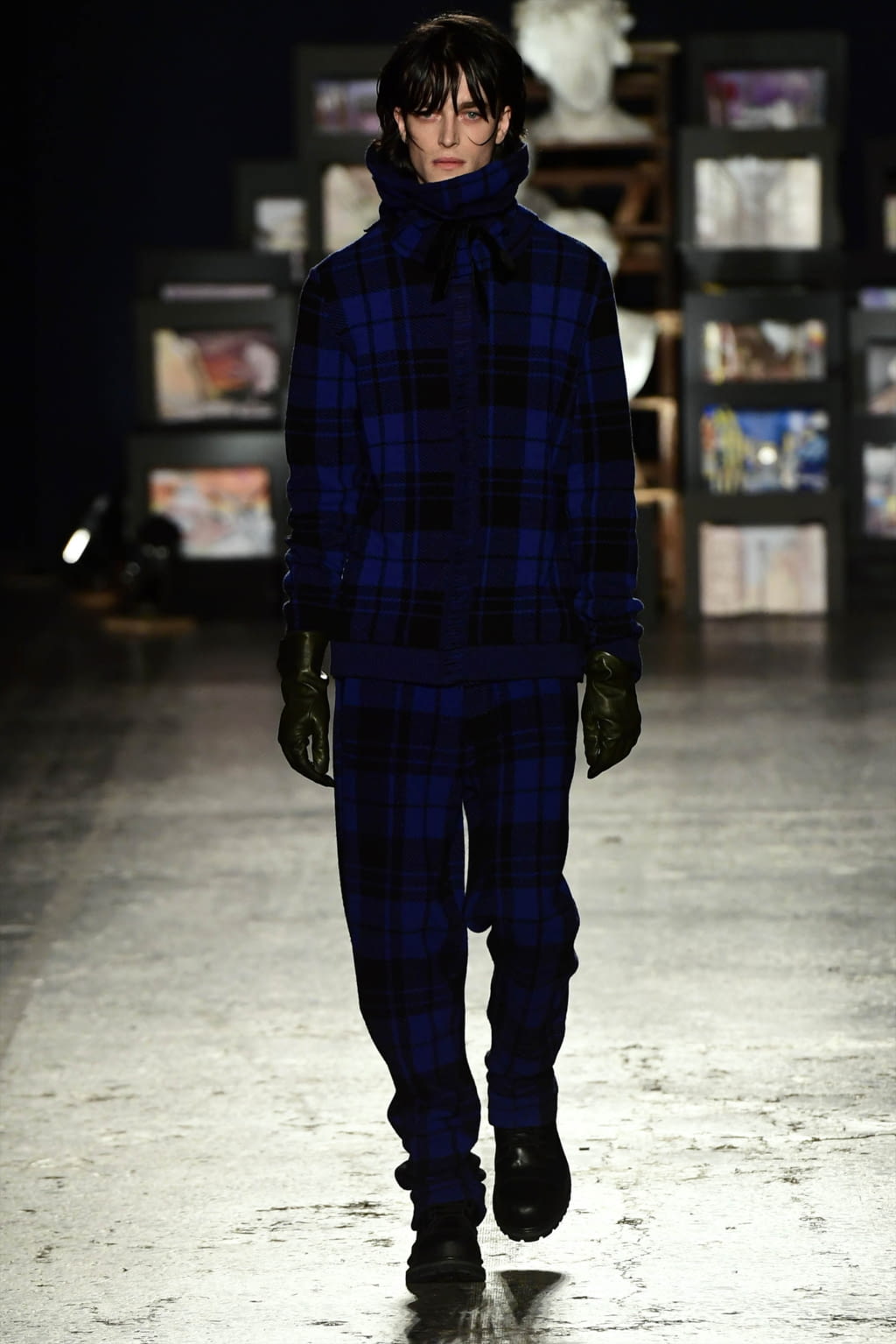 Fashion Week Milan Fall/Winter 2017 look 10 from the Leimotiv collection womenswear