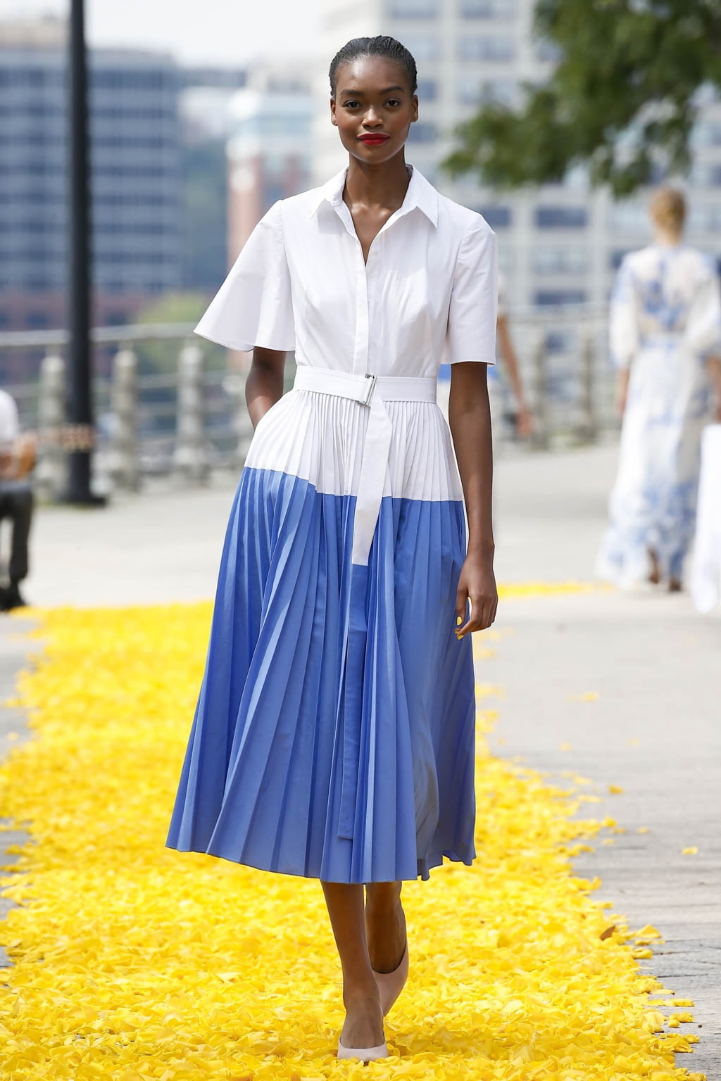 Fashion Week New York Spring/Summer 2020 look 3 from the Lela Rose collection 女装