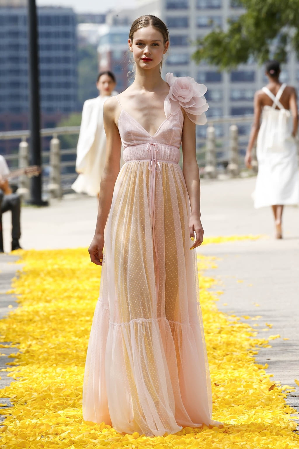 Fashion Week New York Spring/Summer 2020 look 20 from the Lela Rose collection womenswear