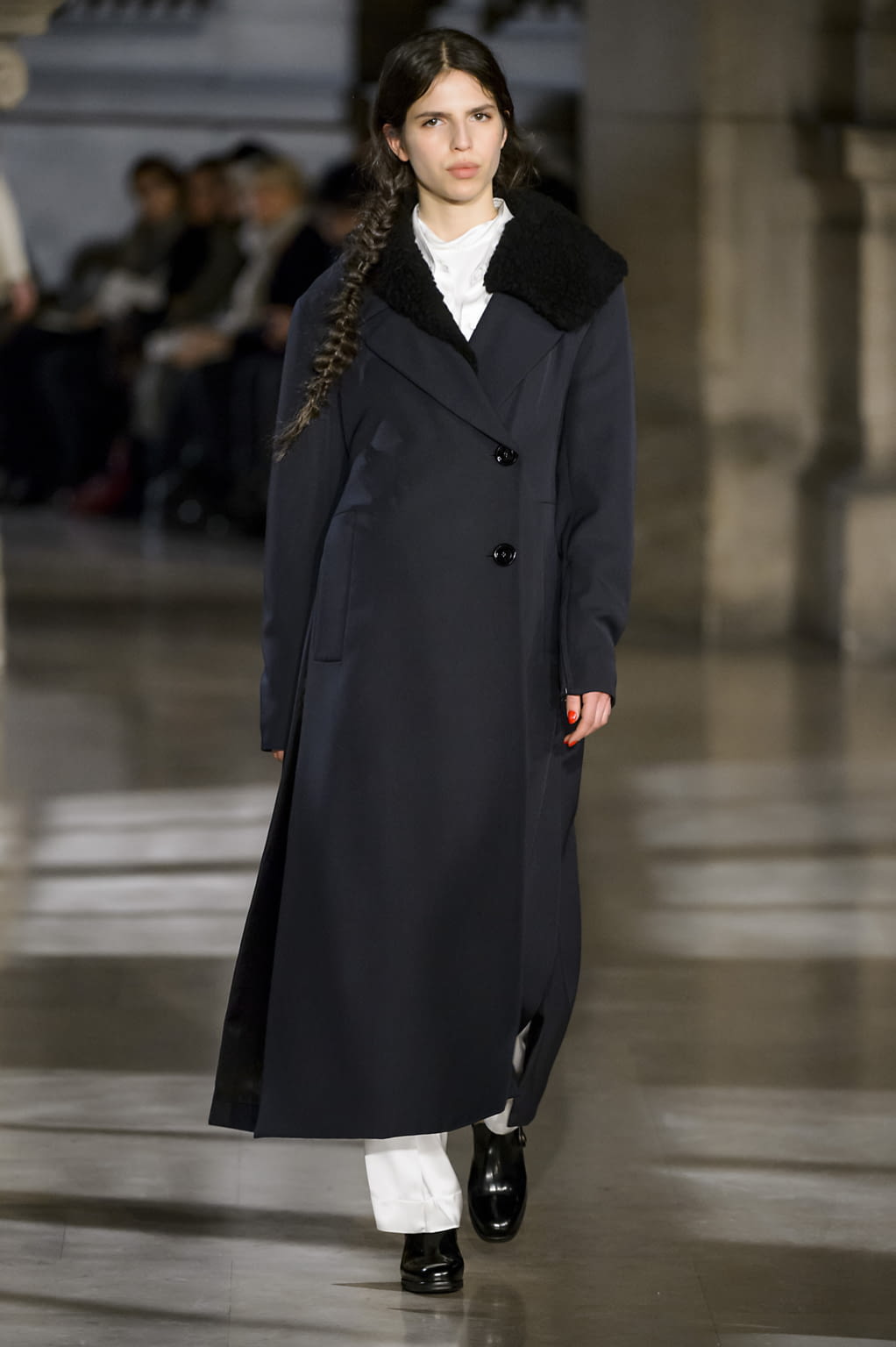 Fashion Week Paris Fall/Winter 2016 look 12 de la collection Lemaire womenswear