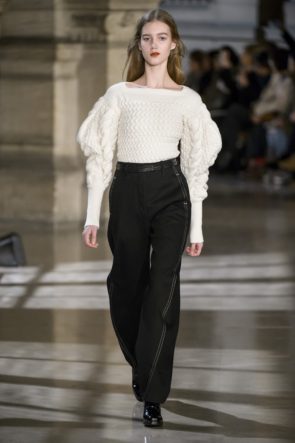 Fashion Week Paris Fall/Winter 2016 look 21 de la collection Lemaire womenswear
