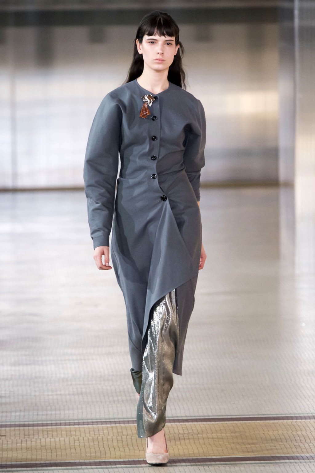 Fashion Week Paris Fall/Winter 2017 look 28 from the Lemaire collection womenswear