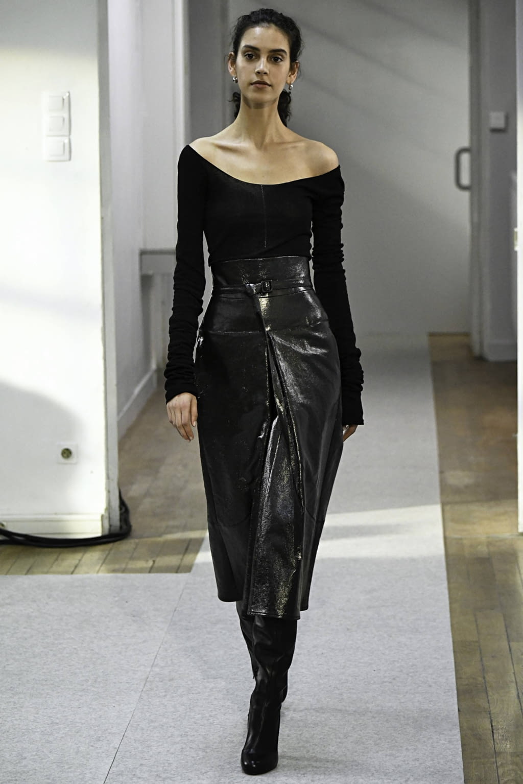 Fashion Week Paris Fall/Winter 2019 look 39 from the Lemaire collection womenswear