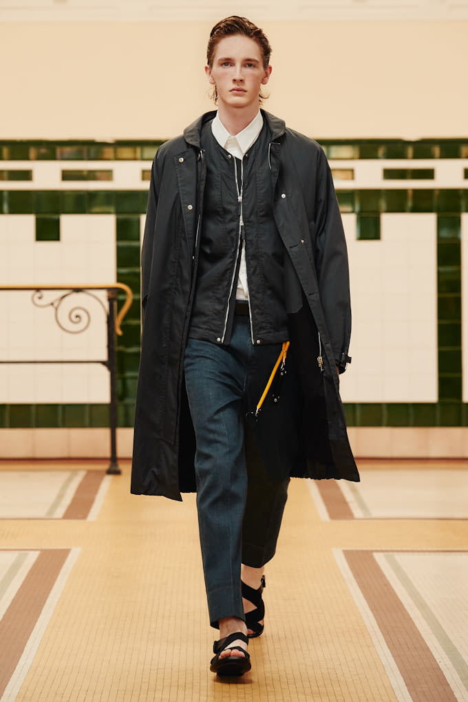 Fashion Week Paris Spring/Summer 2017 look 25 from the Lemaire collection menswear