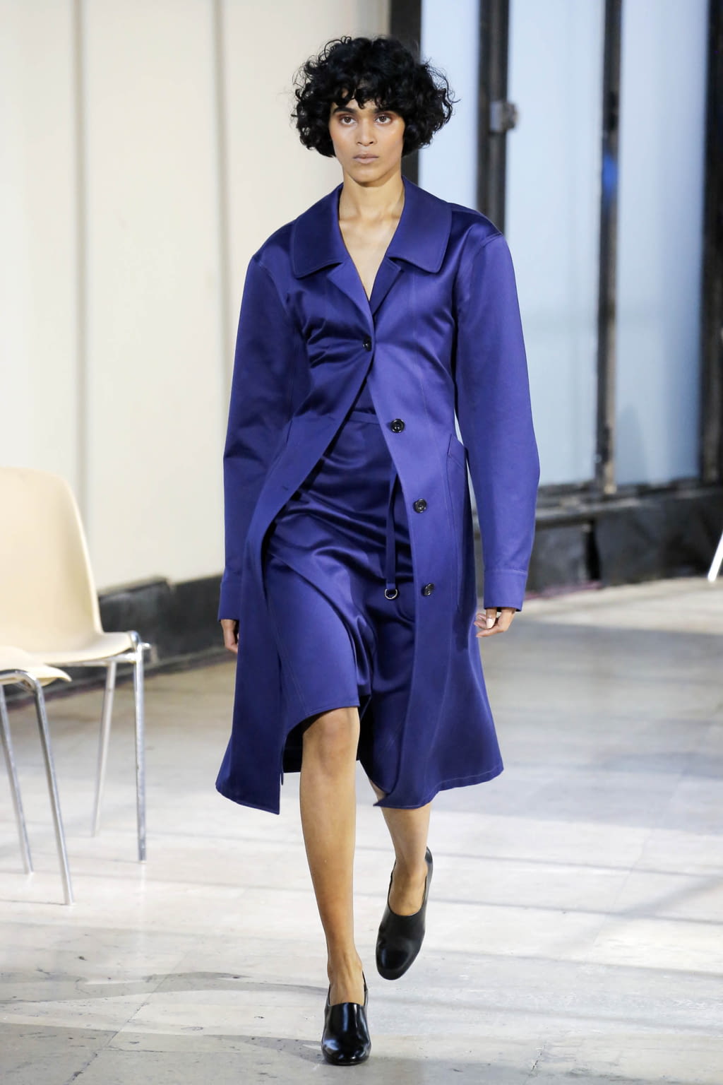 Fashion Week Paris Spring/Summer 2018 look 7 from the Lemaire collection womenswear