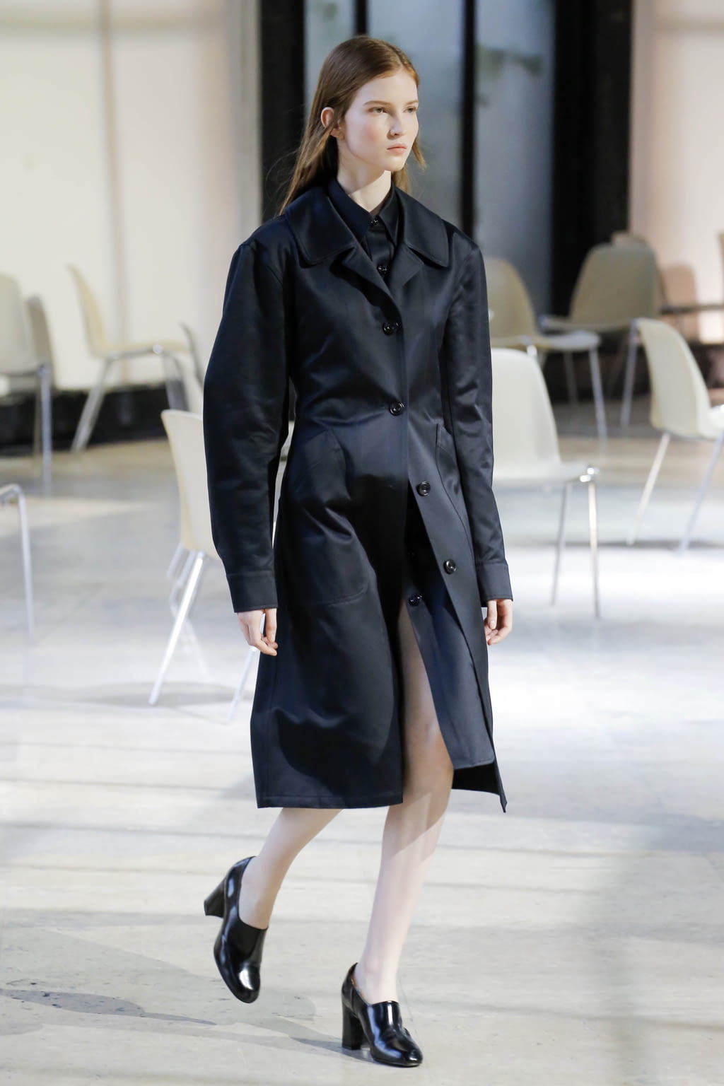 Fashion Week Paris Spring/Summer 2018 look 9 from the Lemaire collection womenswear