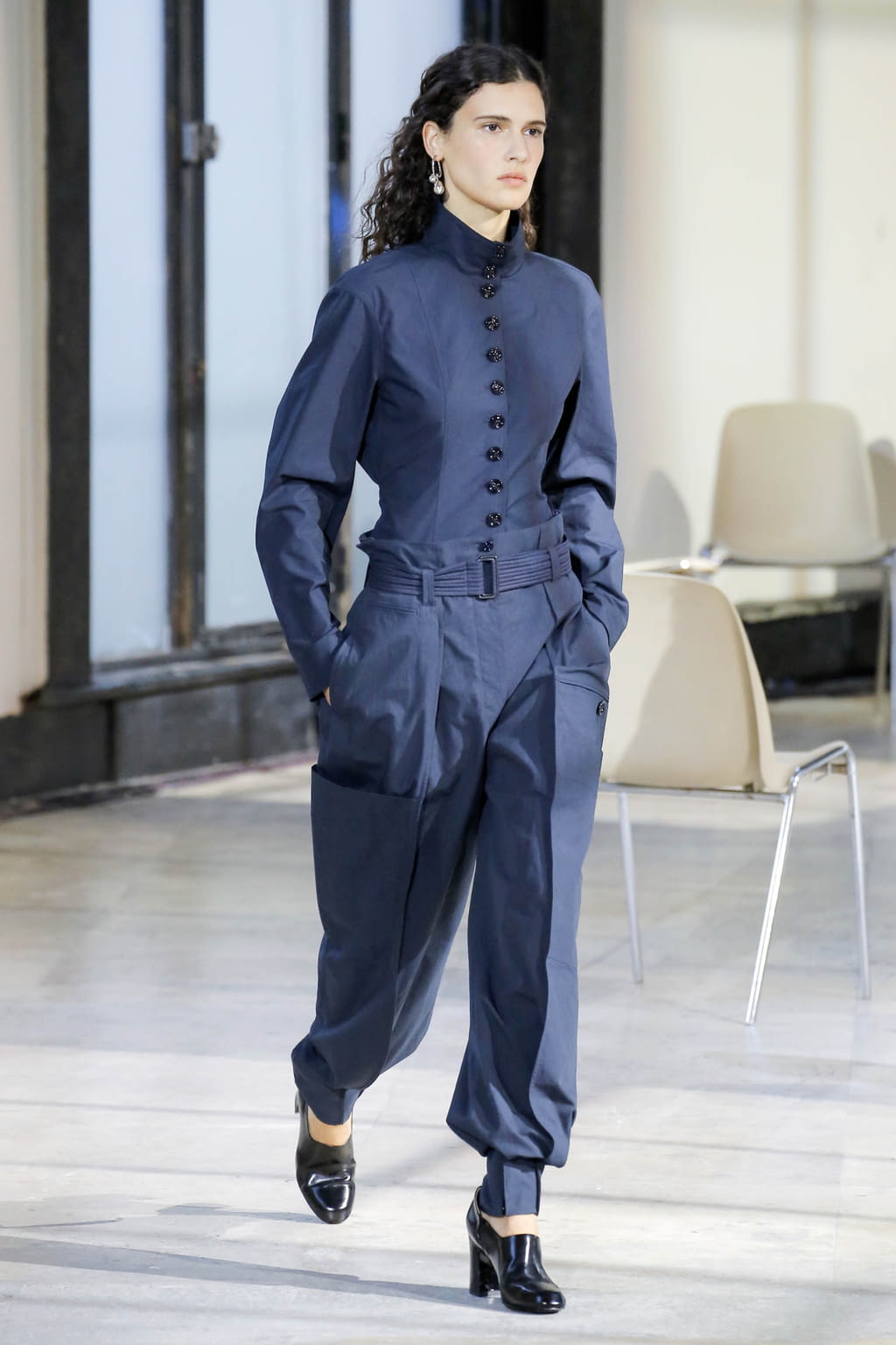 Fashion Week Paris Spring/Summer 2018 look 12 from the Lemaire collection womenswear