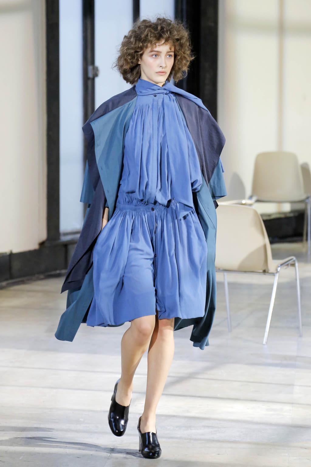 Fashion Week Paris Spring/Summer 2018 look 35 from the Lemaire collection womenswear