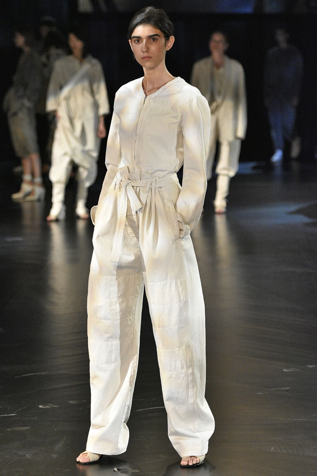 Fashion Week Paris Spring/Summer 2019 look 15 from the Lemaire collection womenswear