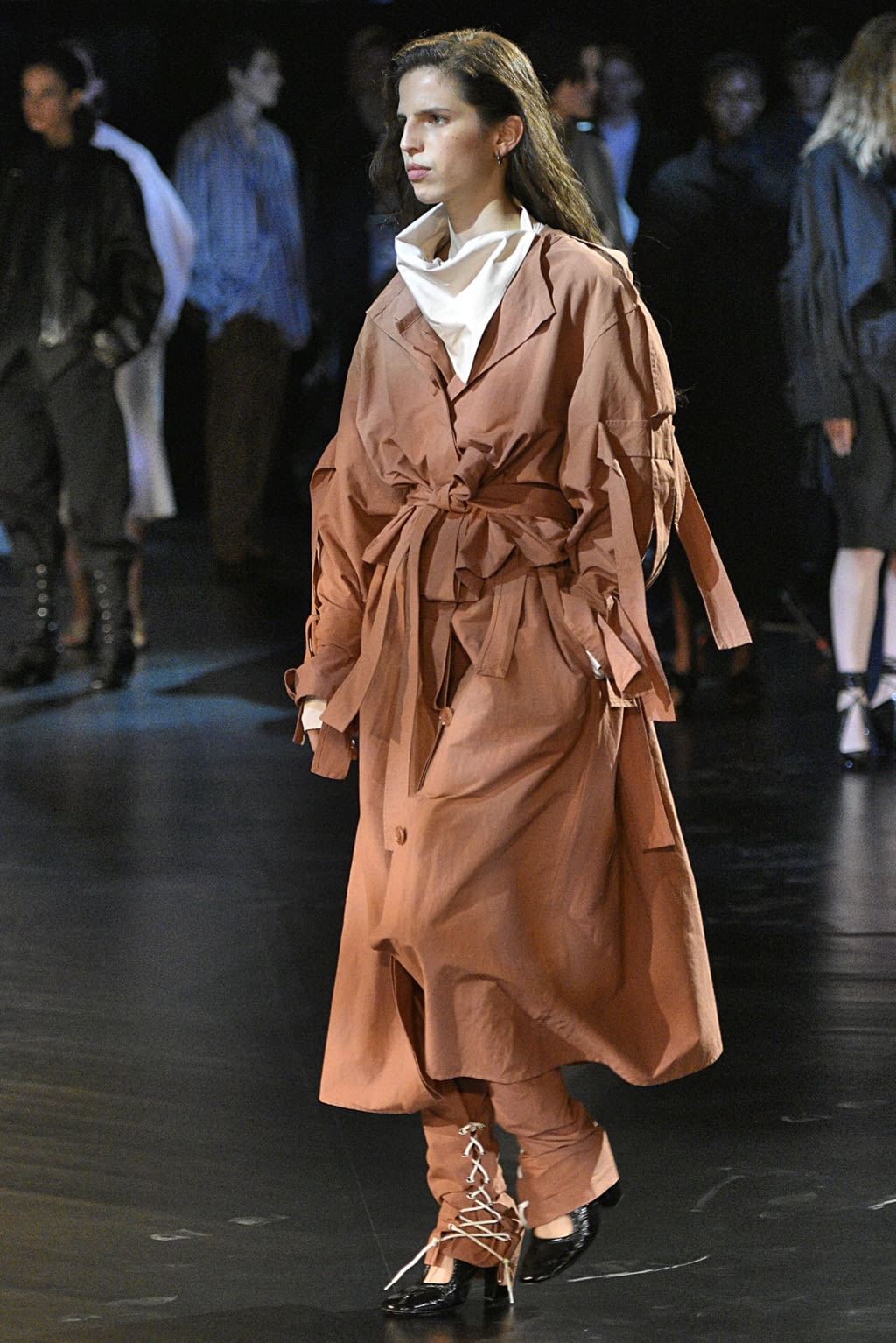 Fashion Week Paris Spring/Summer 2019 look 39 from the Lemaire collection womenswear
