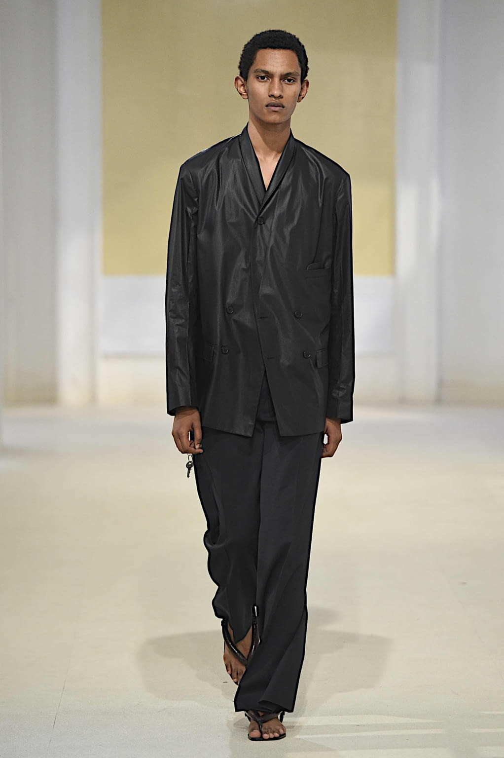 Fashion Week Paris Spring/Summer 2020 look 3 from the Lemaire collection 女装