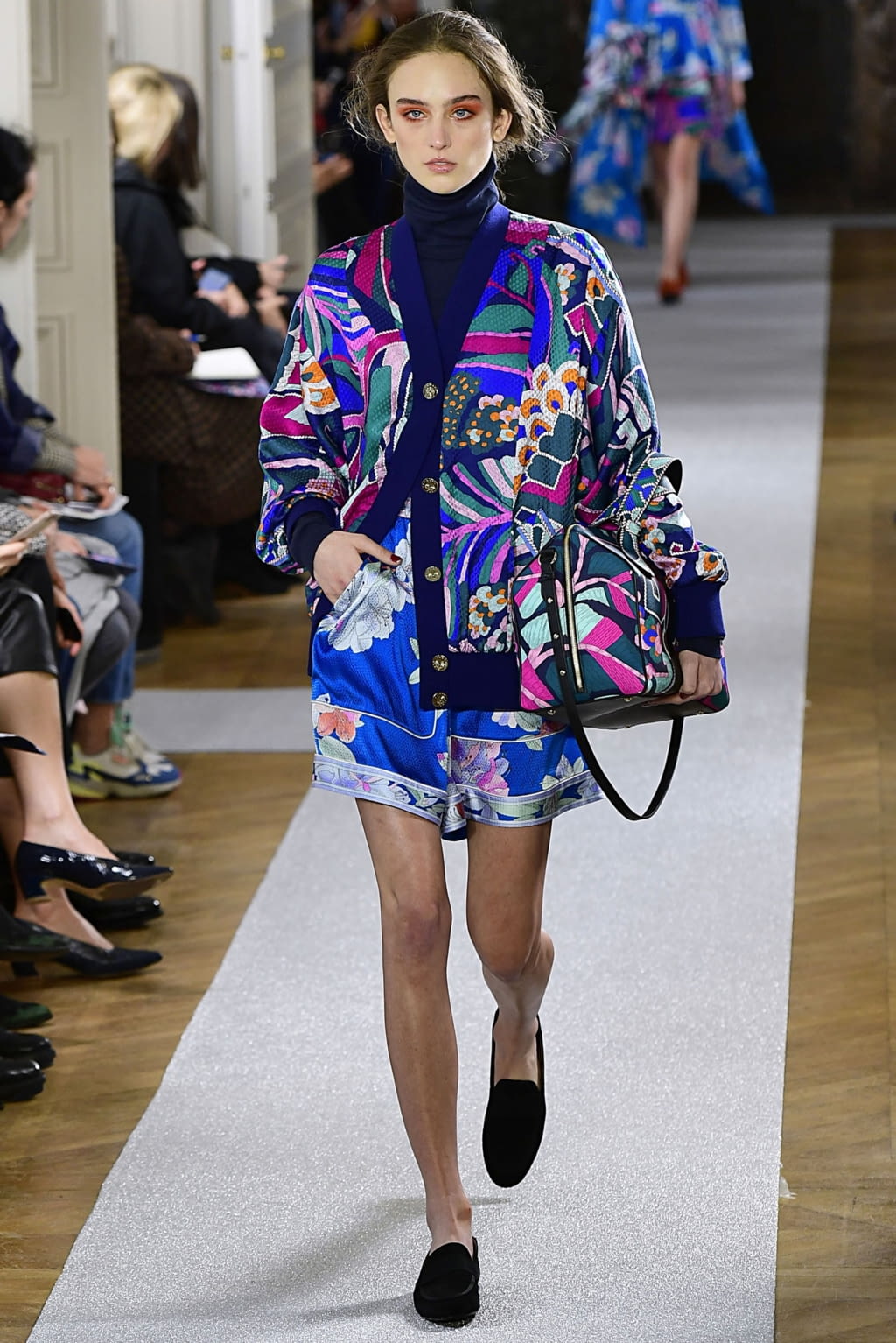 Fashion Week Paris Fall/Winter 2019 look 18 from the Leonard Paris collection 女装