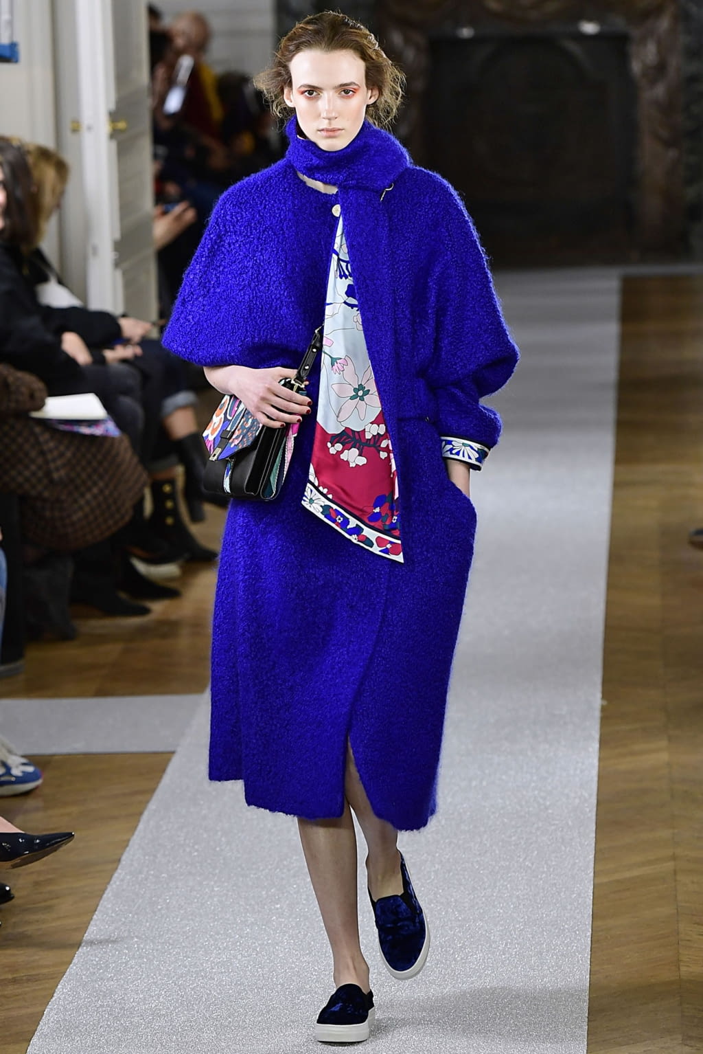 Fashion Week Paris Fall/Winter 2019 look 31 from the Leonard Paris collection 女装
