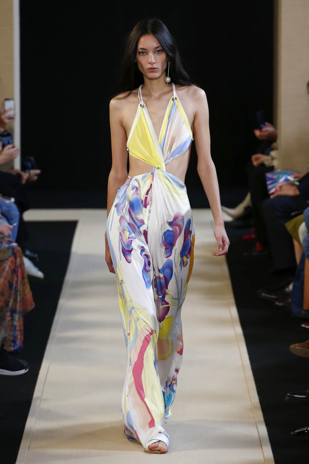 Fashion Week Paris Spring/Summer 2018 look 12 from the Leonard Paris collection womenswear