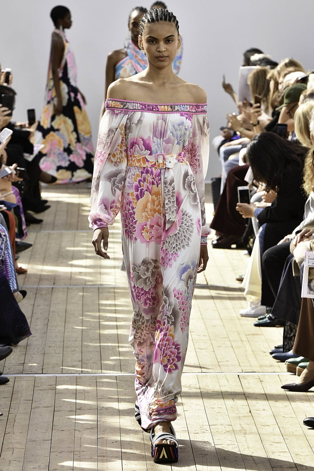 Fashion Week Paris Spring/Summer 2019 look 45 de la collection Leonard Paris womenswear