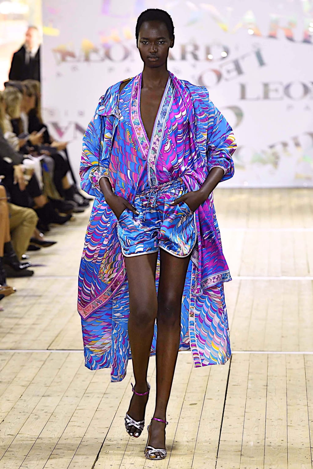 Fashion Week Paris Spring/Summer 2020 look 4 from the Leonard Paris collection womenswear