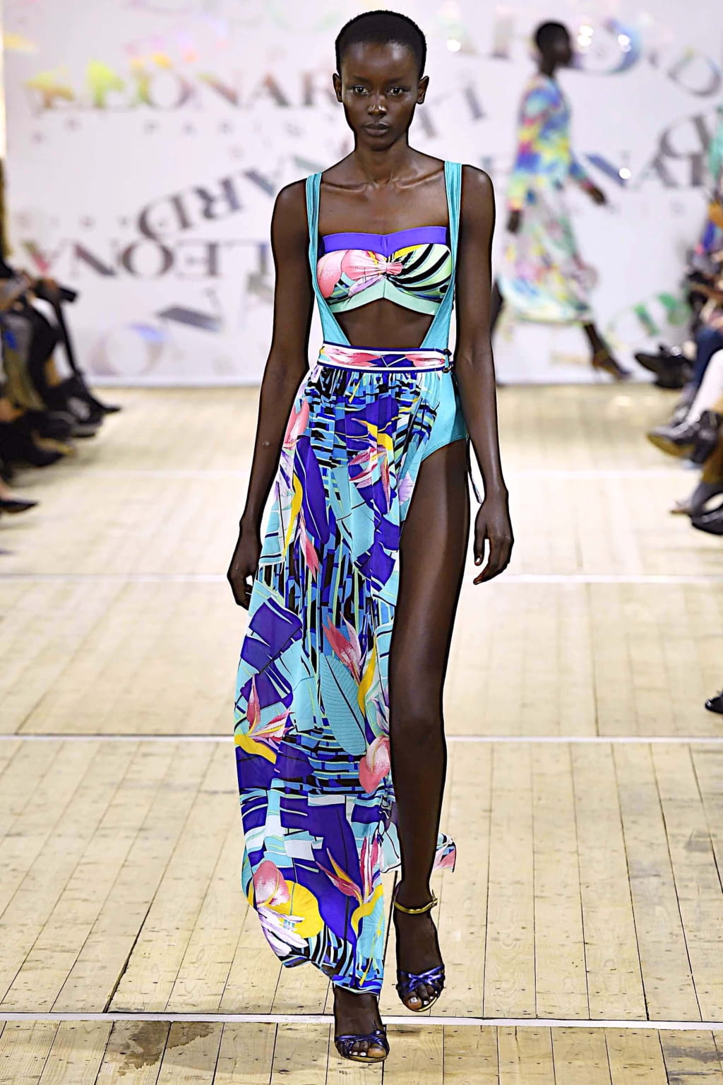Fashion Week Paris Spring/Summer 2020 look 9 from the Leonard Paris collection womenswear