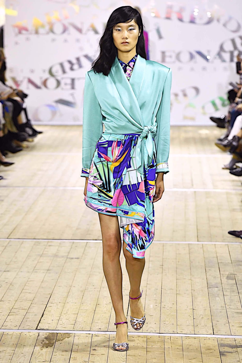 Fashion Week Paris Spring/Summer 2020 look 15 from the Leonard Paris collection 女装