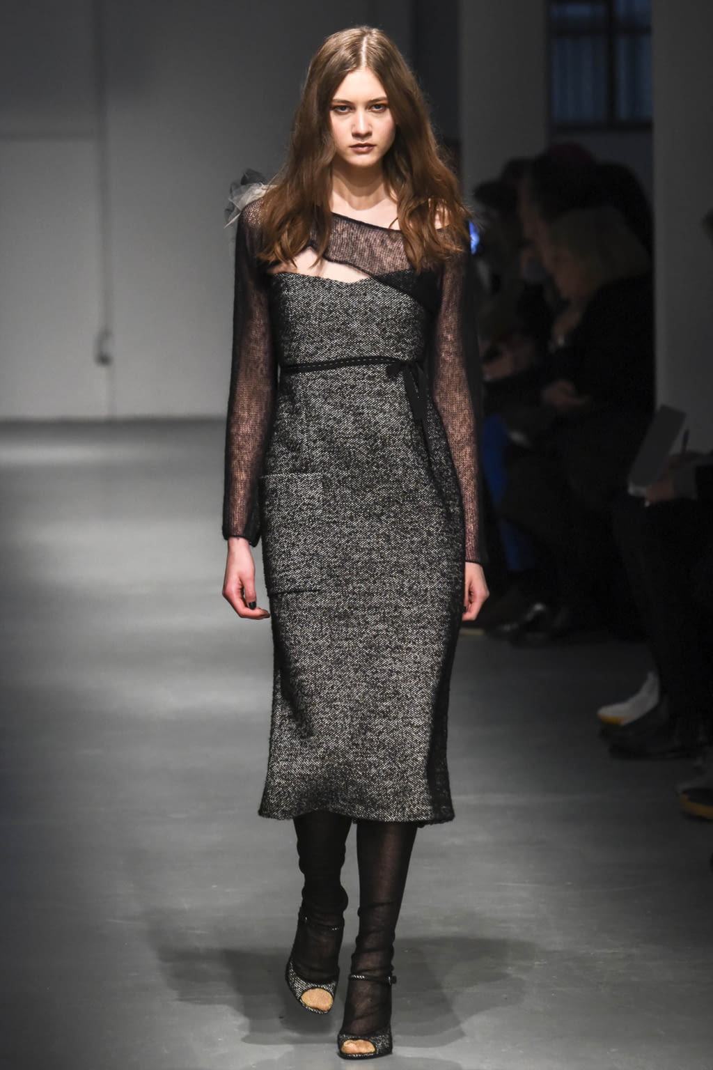 Fashion Week Milan Fall/Winter 2017 look 2 de la collection Les Copains womenswear
