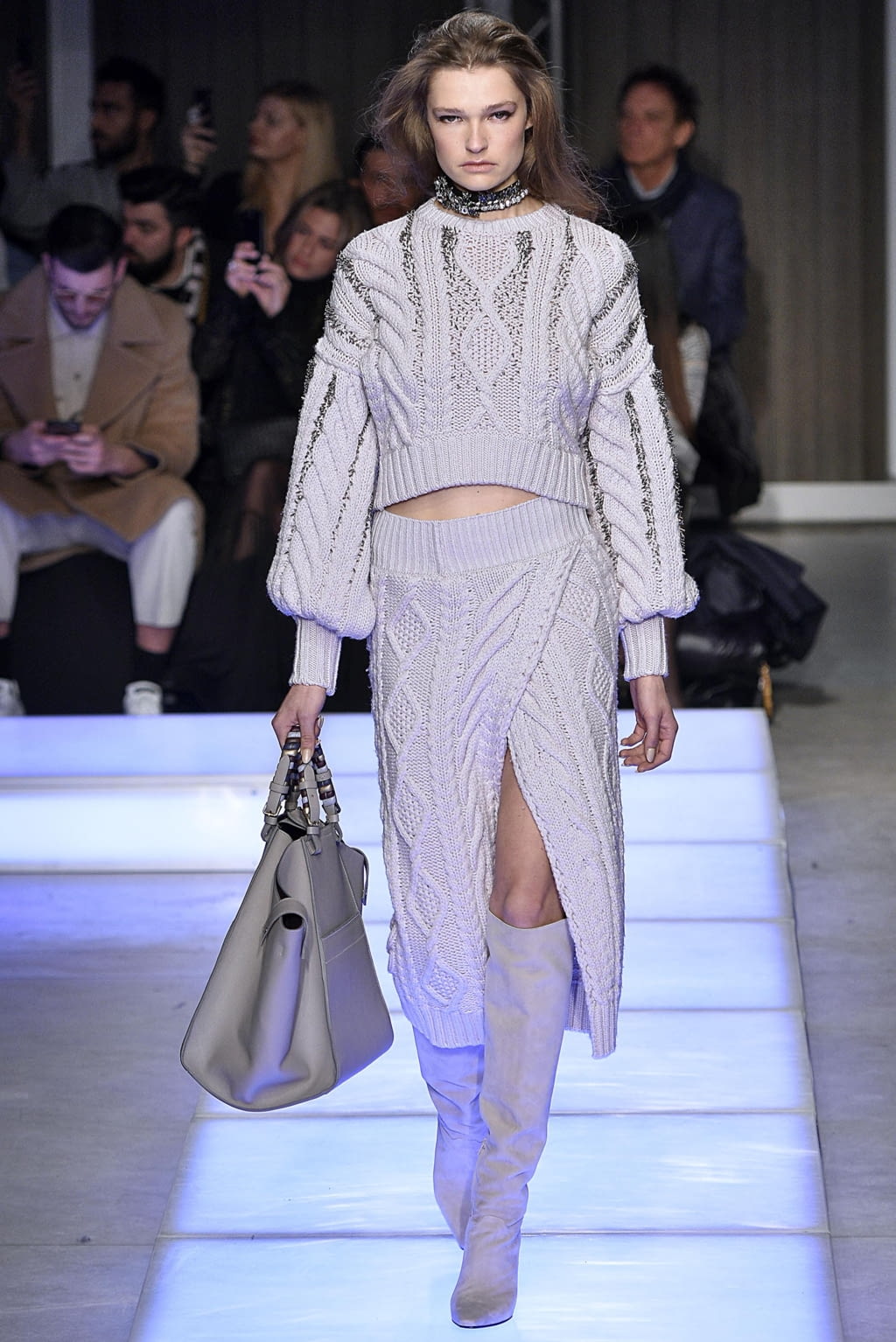 Fashion Week Milan Fall/Winter 2018 look 9 de la collection Les Copains womenswear