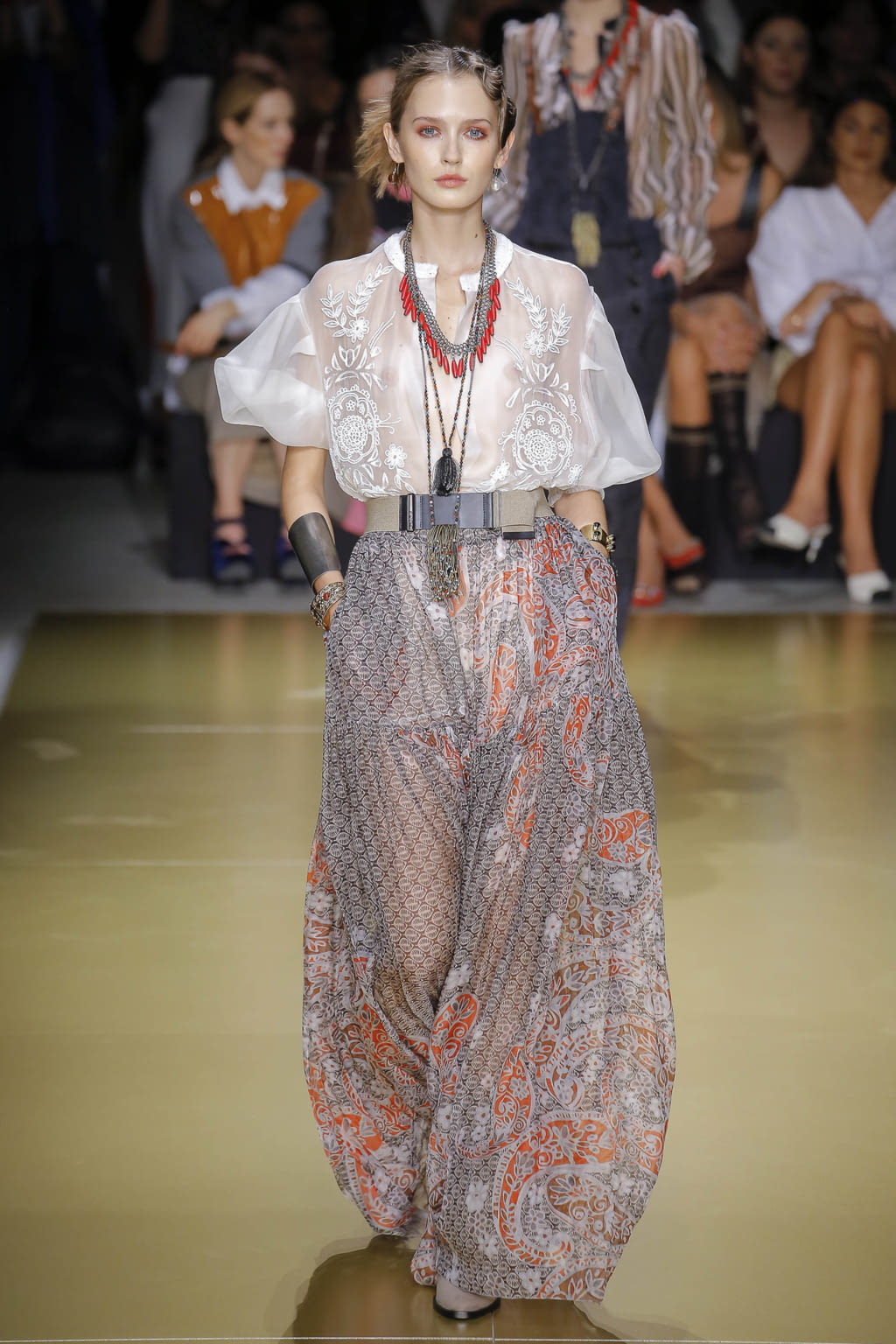 Fashion Week Milan Spring/Summer 2018 look 40 from the Les Copains collection womenswear