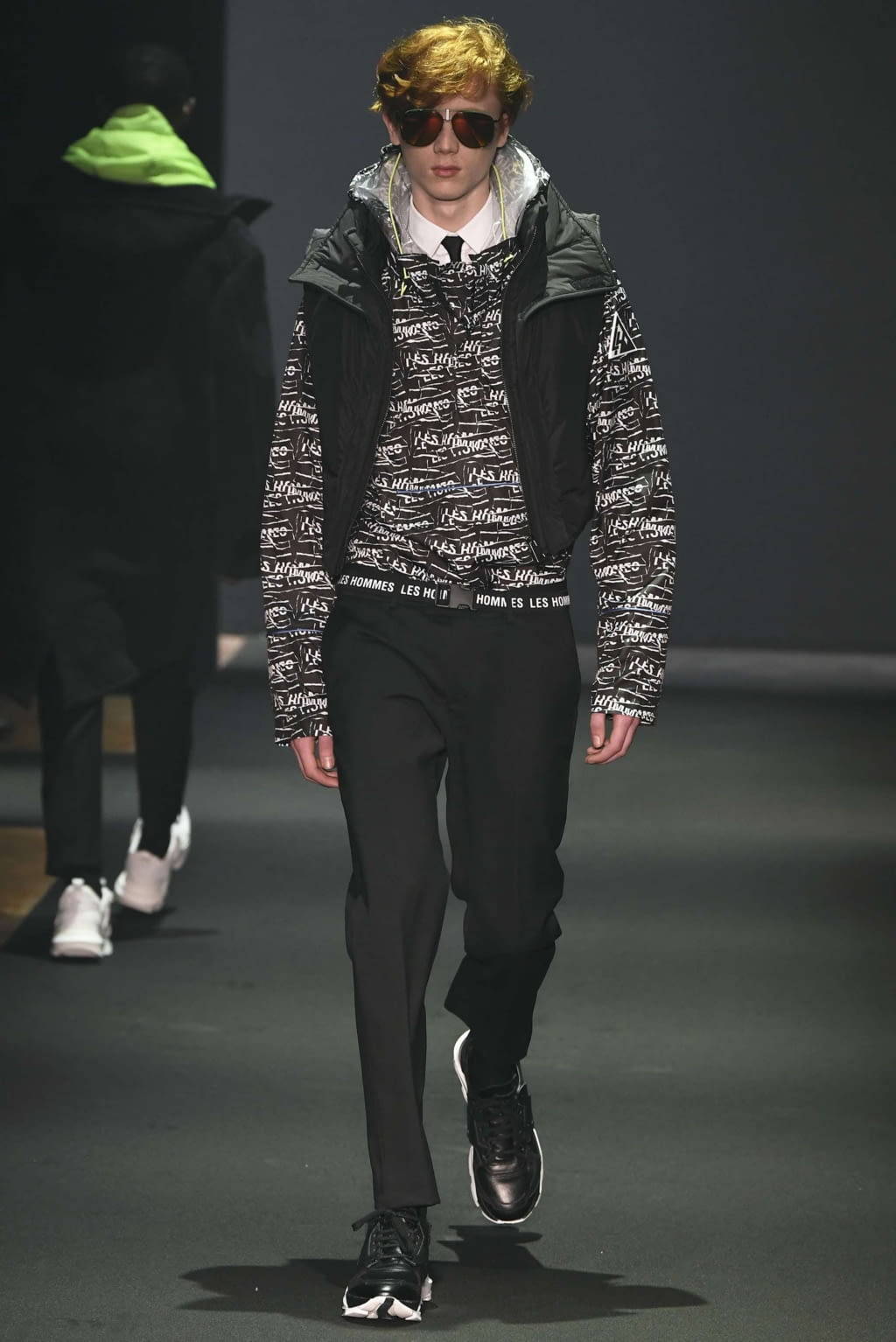 Fashion Week Milan Fall/Winter 2019 look 16 from the Les Hommes collection menswear