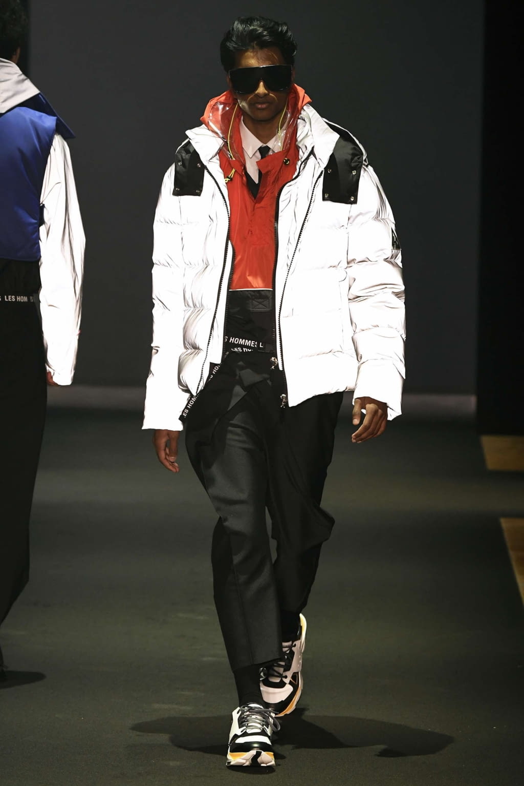 Fashion Week Milan Fall/Winter 2019 look 21 from the Les Hommes collection 男装