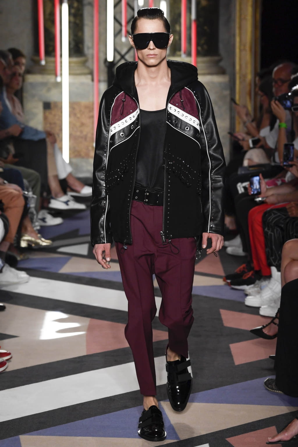 Fashion Week Milan Spring/Summer 2019 look 3 from the Les Hommes collection menswear