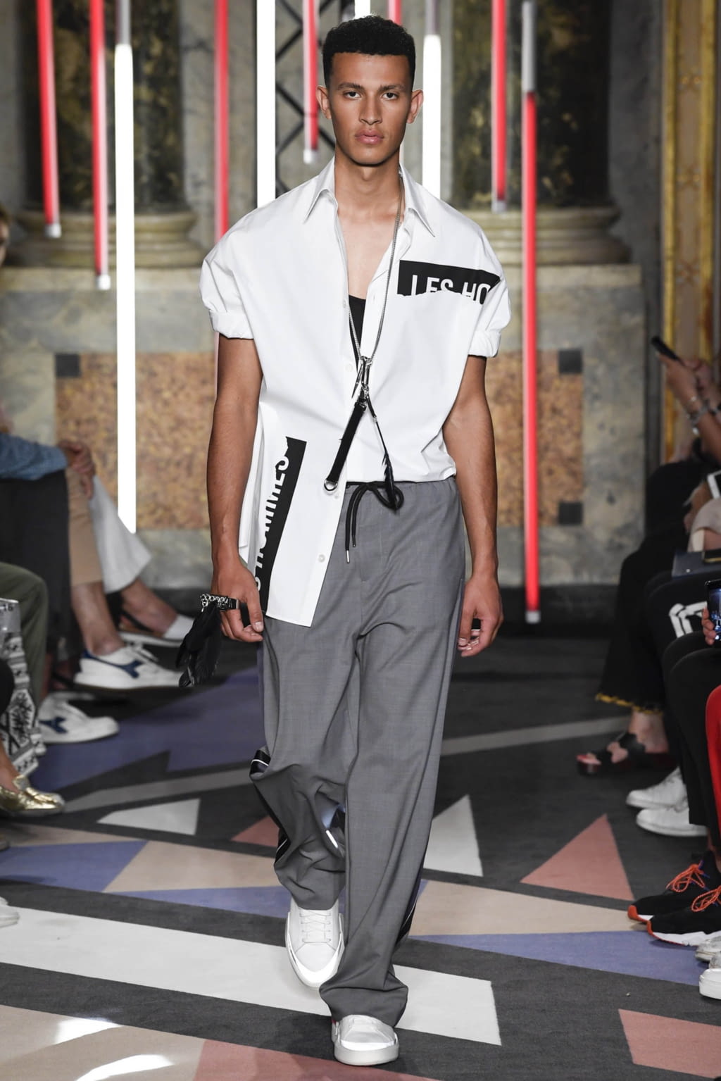 Fashion Week Milan Spring/Summer 2019 look 4 from the Les Hommes collection menswear