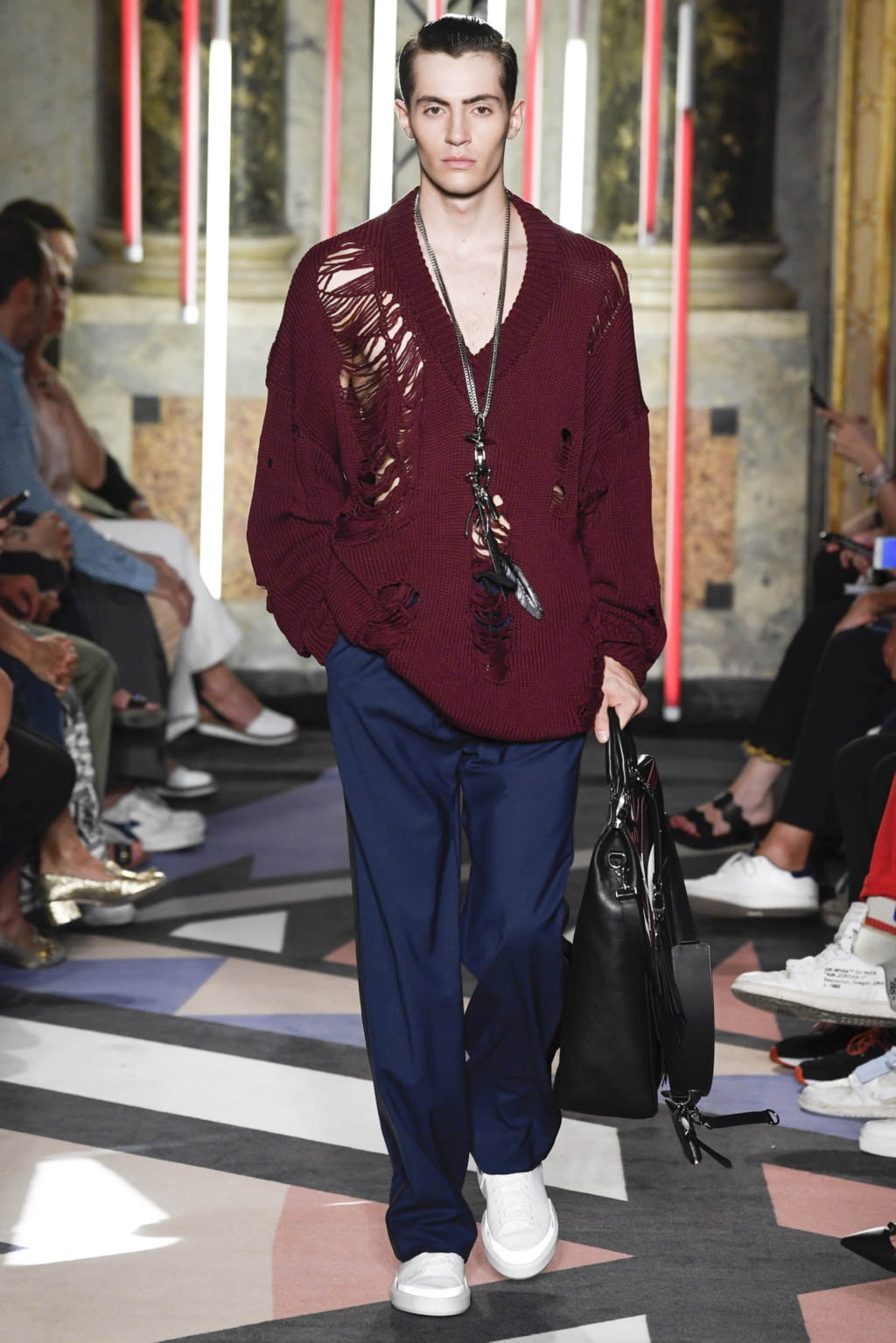 Fashion Week Milan Spring/Summer 2019 look 24 from the Les Hommes collection menswear