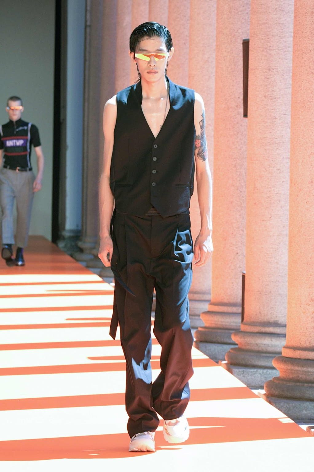 Fashion Week Milan Spring/Summer 2020 look 7 de la collection Les Hommes menswear