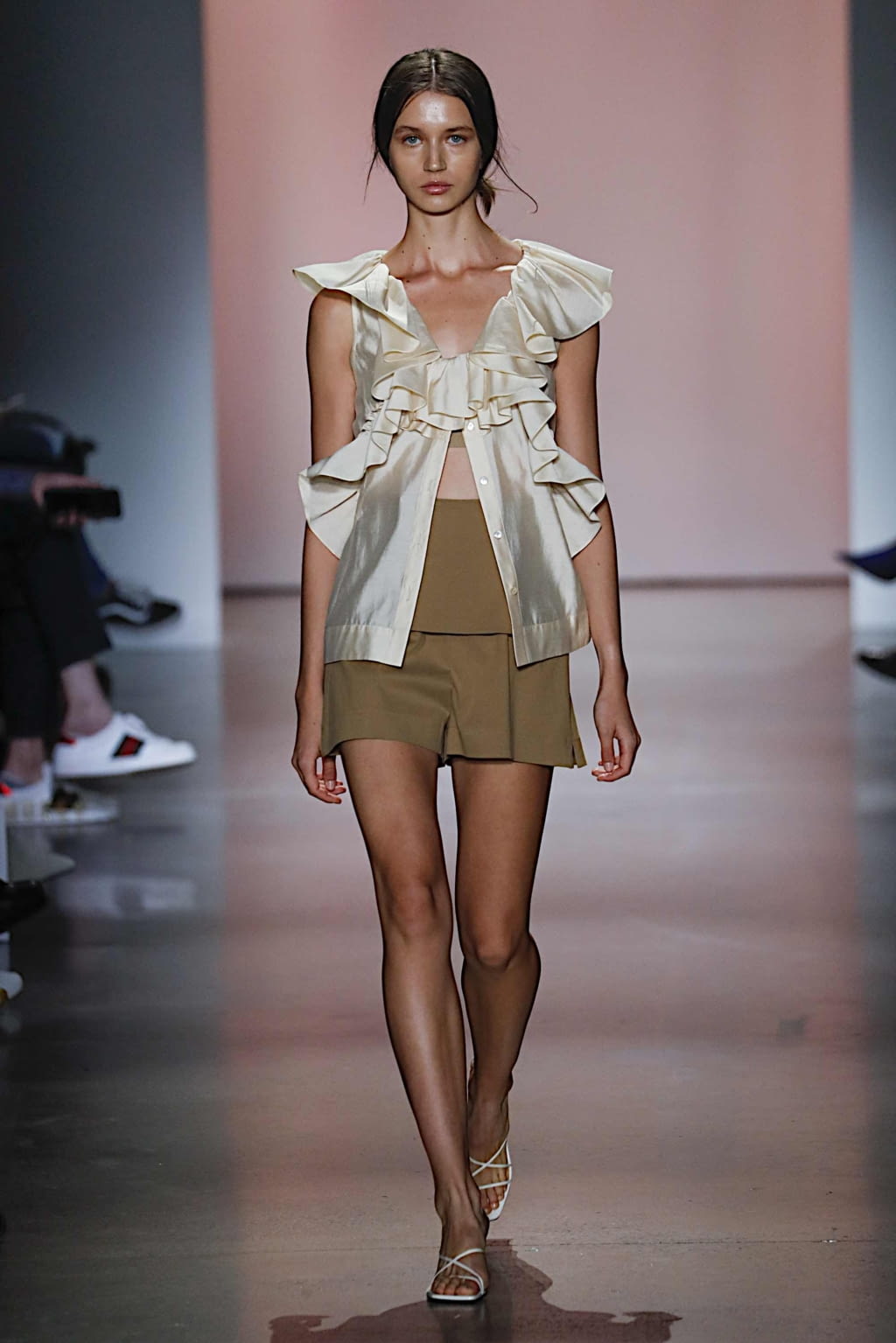 Fashion Week New York Spring/Summer 2020 look 17 de la collection Concept Korea womenswear