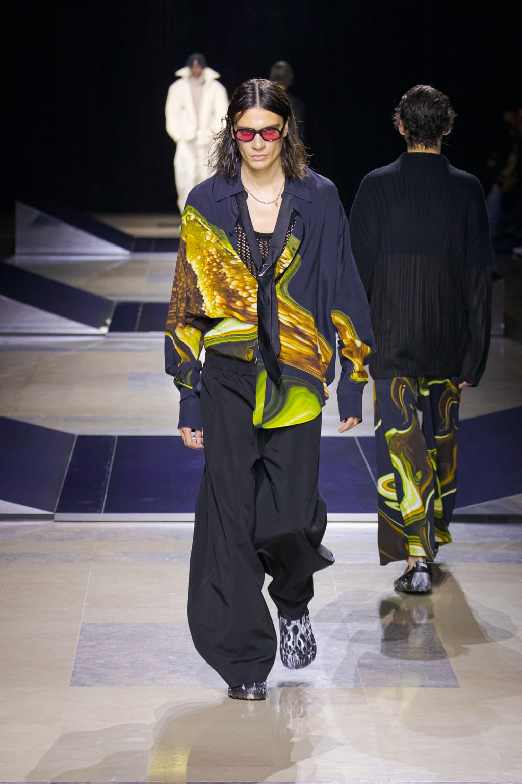Fashion Week Paris Fall/Winter 2022 look 9 de la collection Louis Gabriel Nouchi menswear